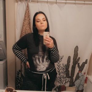 Meet your Posher, Vanessa